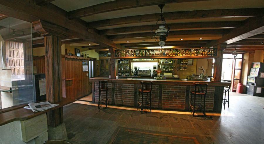 Posada Restaurante Casa Juanchu Adino Екстериор снимка